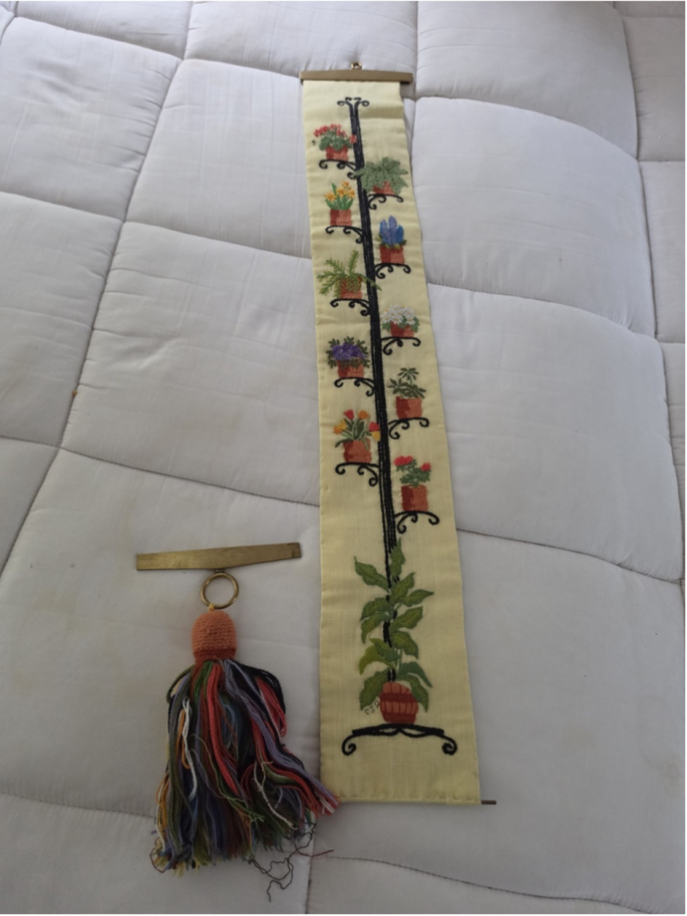 Vintage Potted Plants Embroidered Bell Pull Tapestry Handmade Wall Hanging Brass